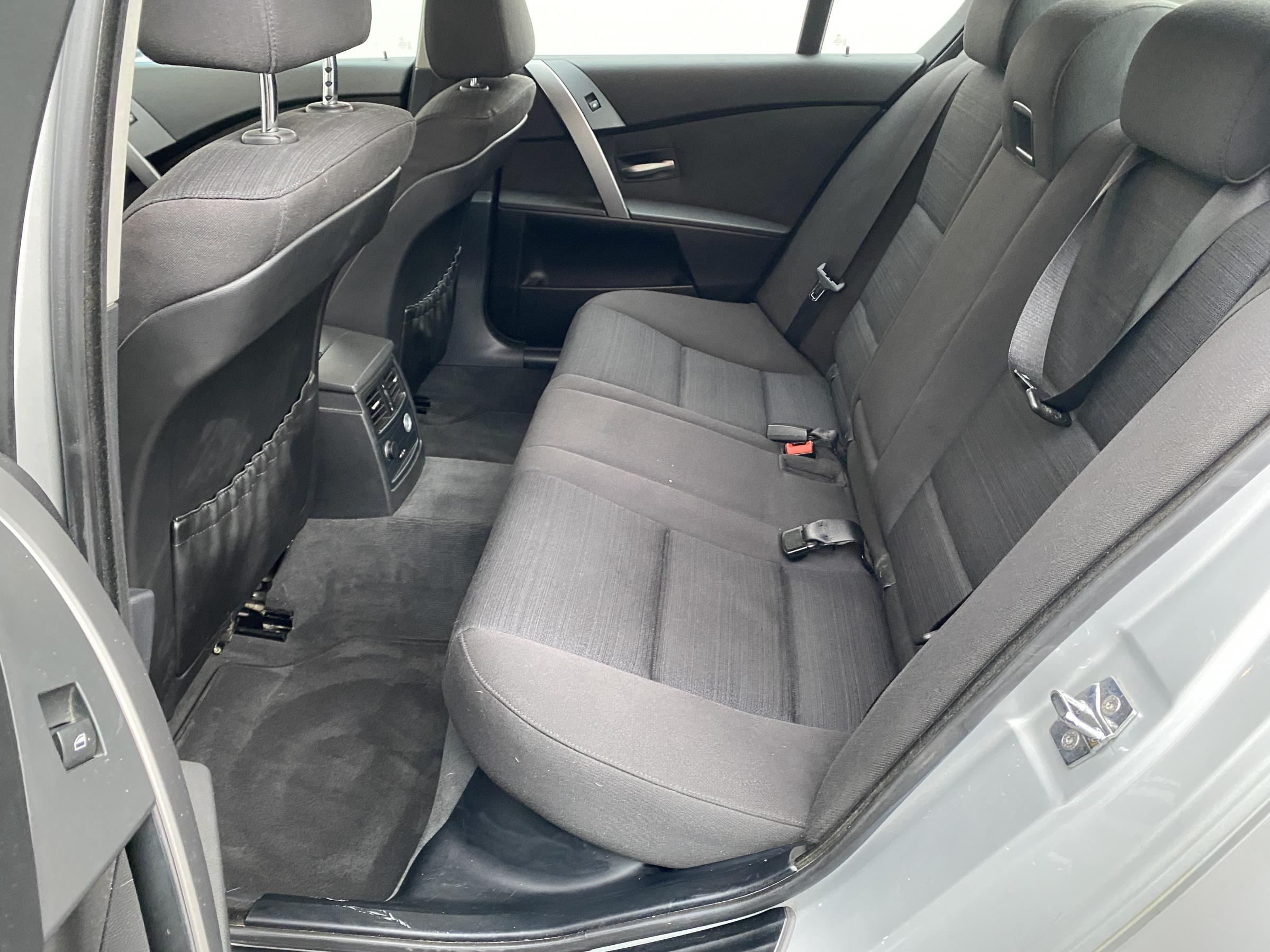 BMW Řada 5, 2006 - pohled č. 10