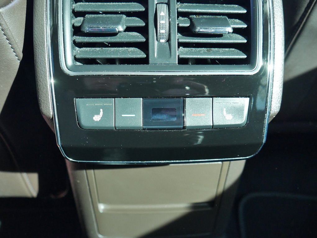 Škoda Superb III 2.0 TDI L&K