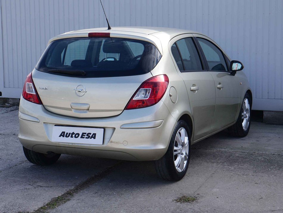 Opel Corsa 1.2 