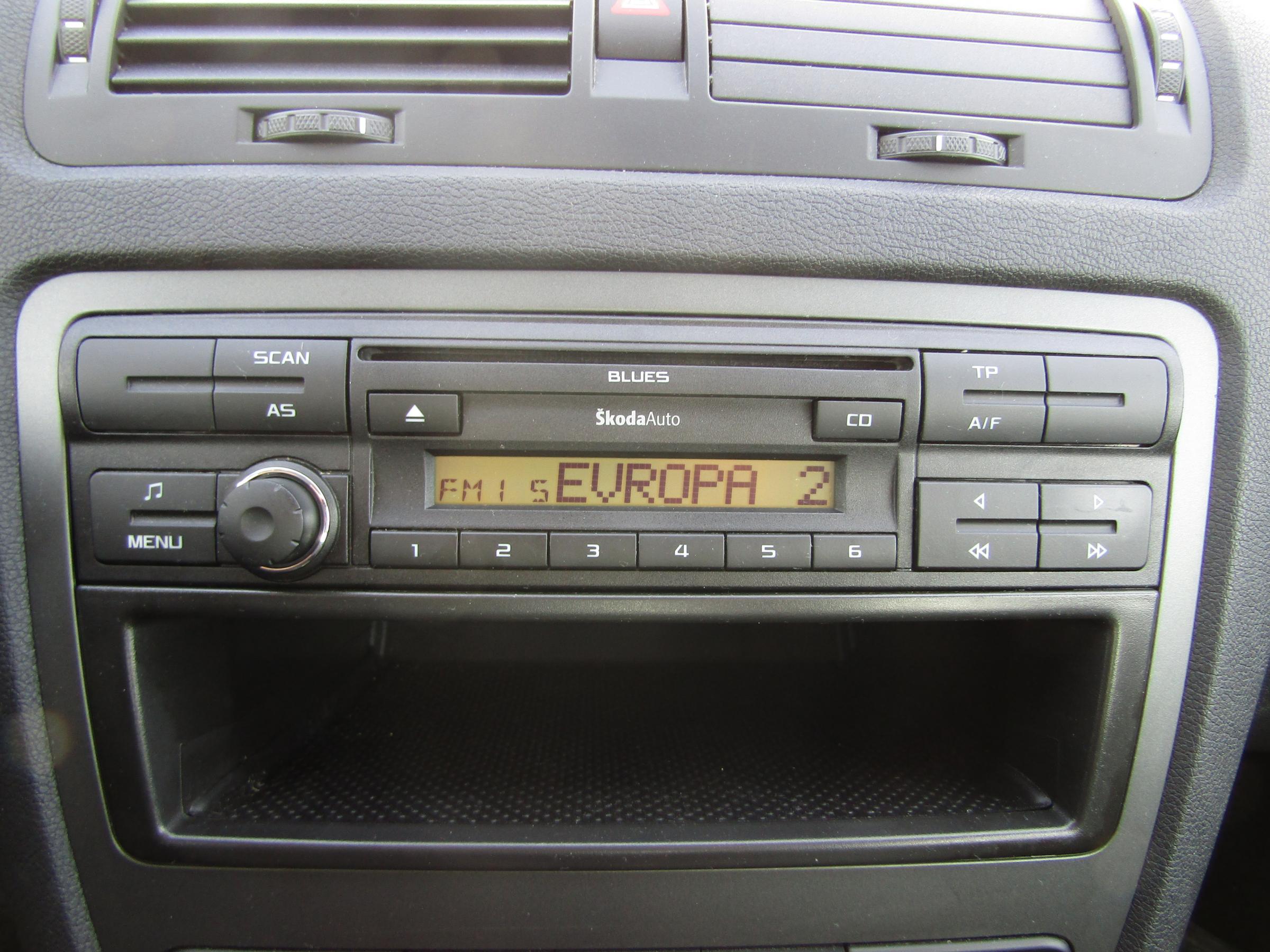 Škoda Octavia II, 2012 - pohled č. 16