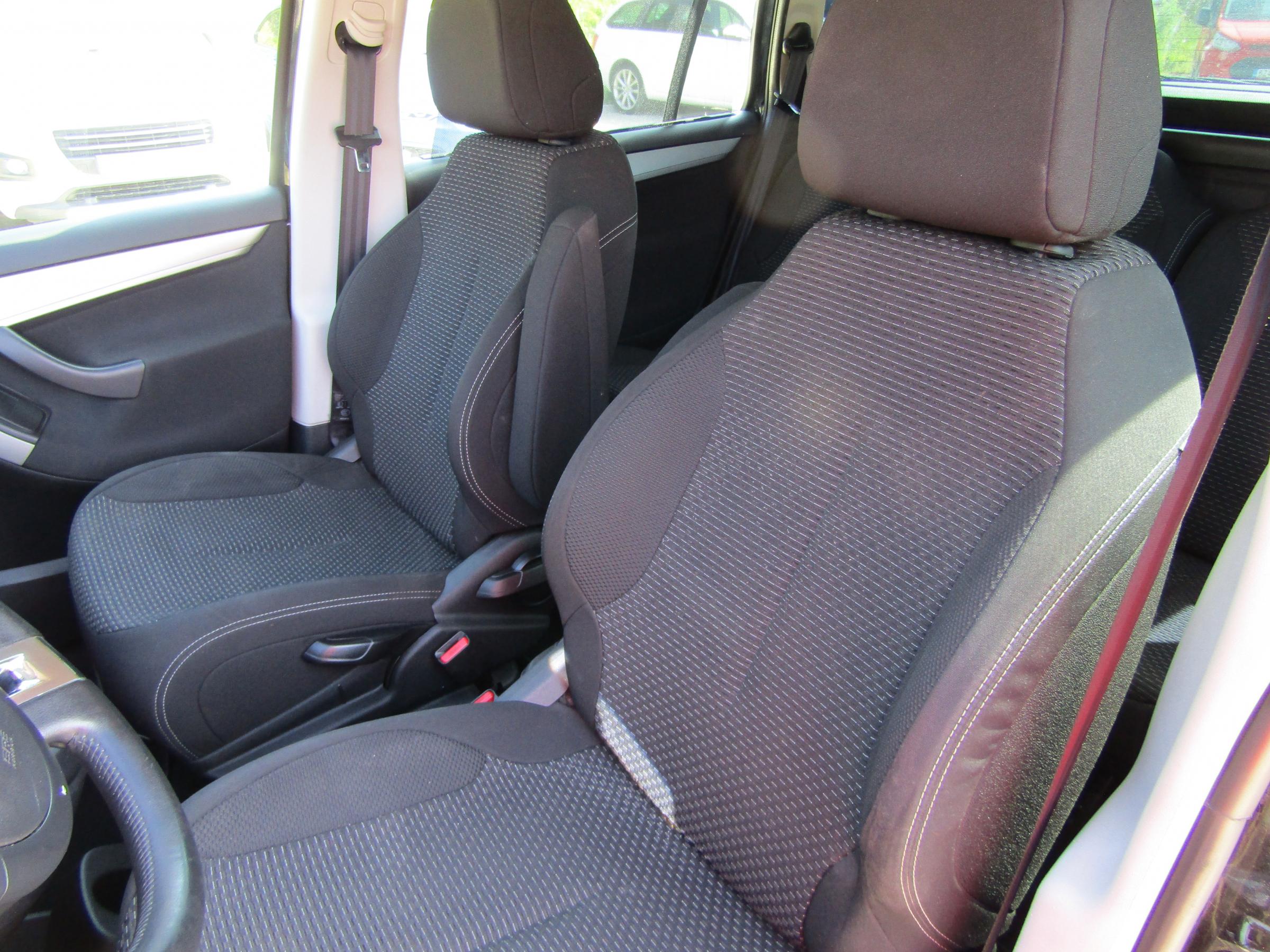 Citroën C4 Picasso, 2012 - pohled č. 11