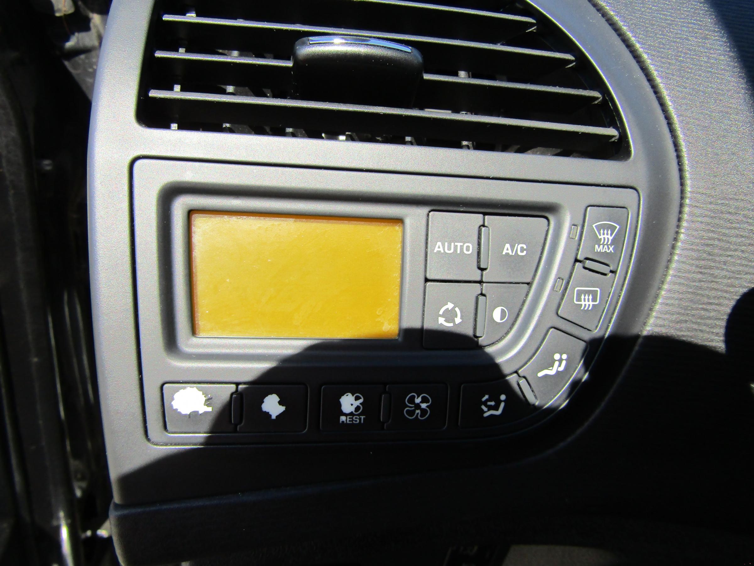 Citroën C4 Picasso, 2012 - pohled č. 16