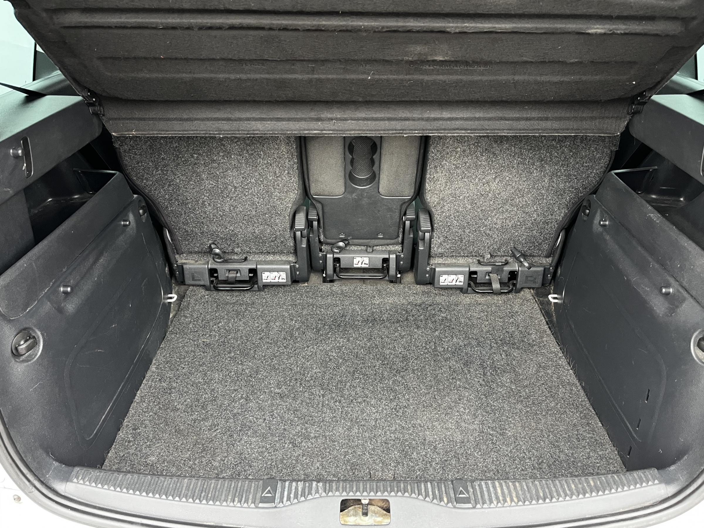 Škoda Roomster, 2013 - pohled č. 7