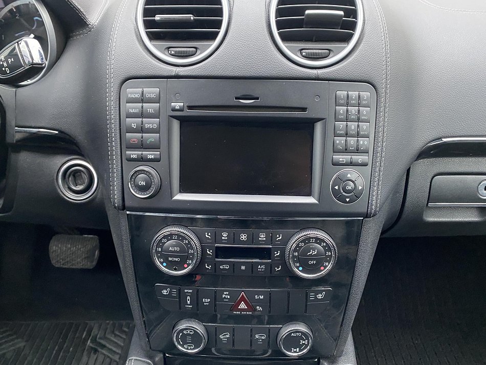 Mercedes-Benz GL 3.0CDi  4Mat, 7míst