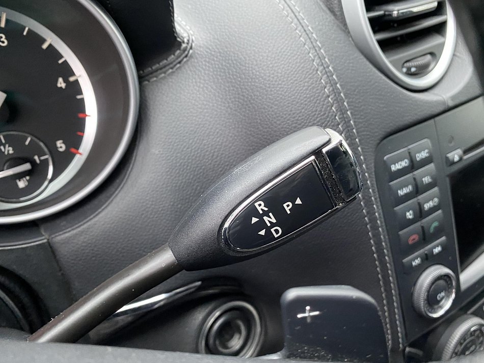 Mercedes-Benz GL 3.0CDi  4Mat, 7míst