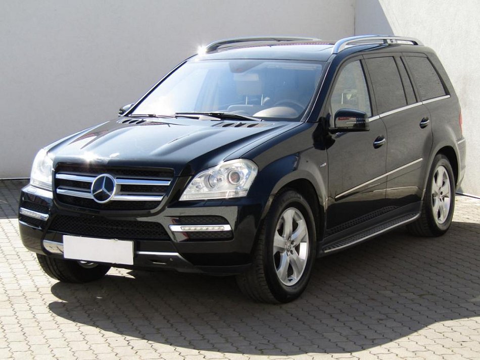 Mercedes-Benz GL 3.0CDi  4Mat, 7míst