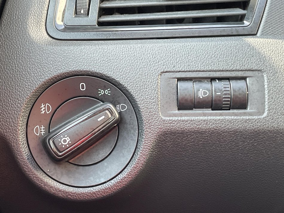 Škoda Rapid 1.2 TSi Active