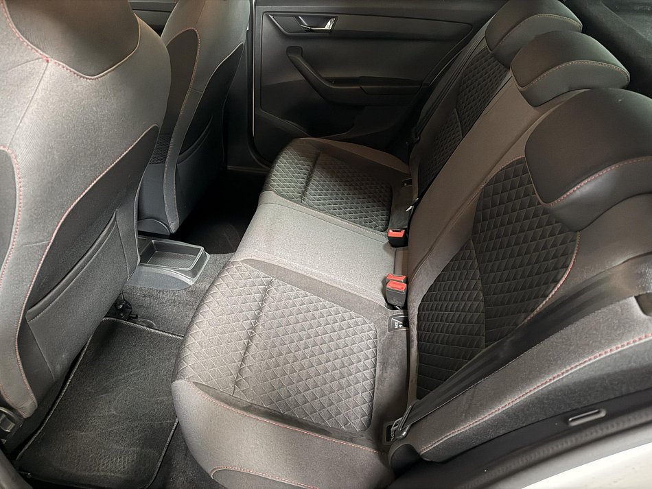 Škoda Fabia III 1.4 TSI  R5 EDITION