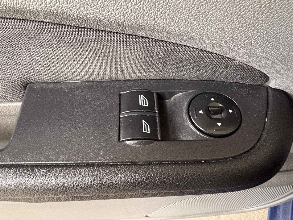 Ford Focus 1.6i 