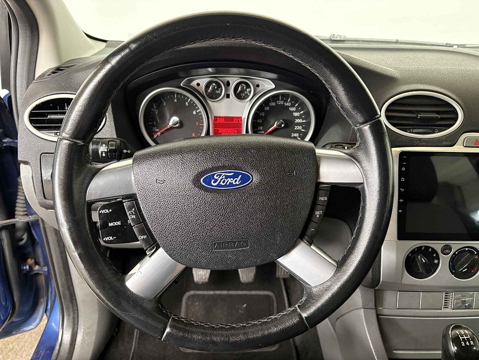 Ford Focus 1.6i 