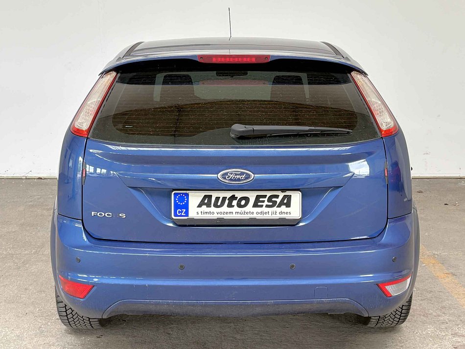 Ford Focus 1.6i 