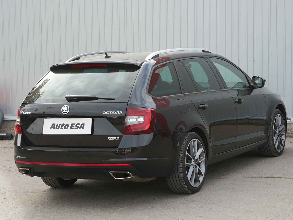 Škoda Octavia III 2.0 TSI RS