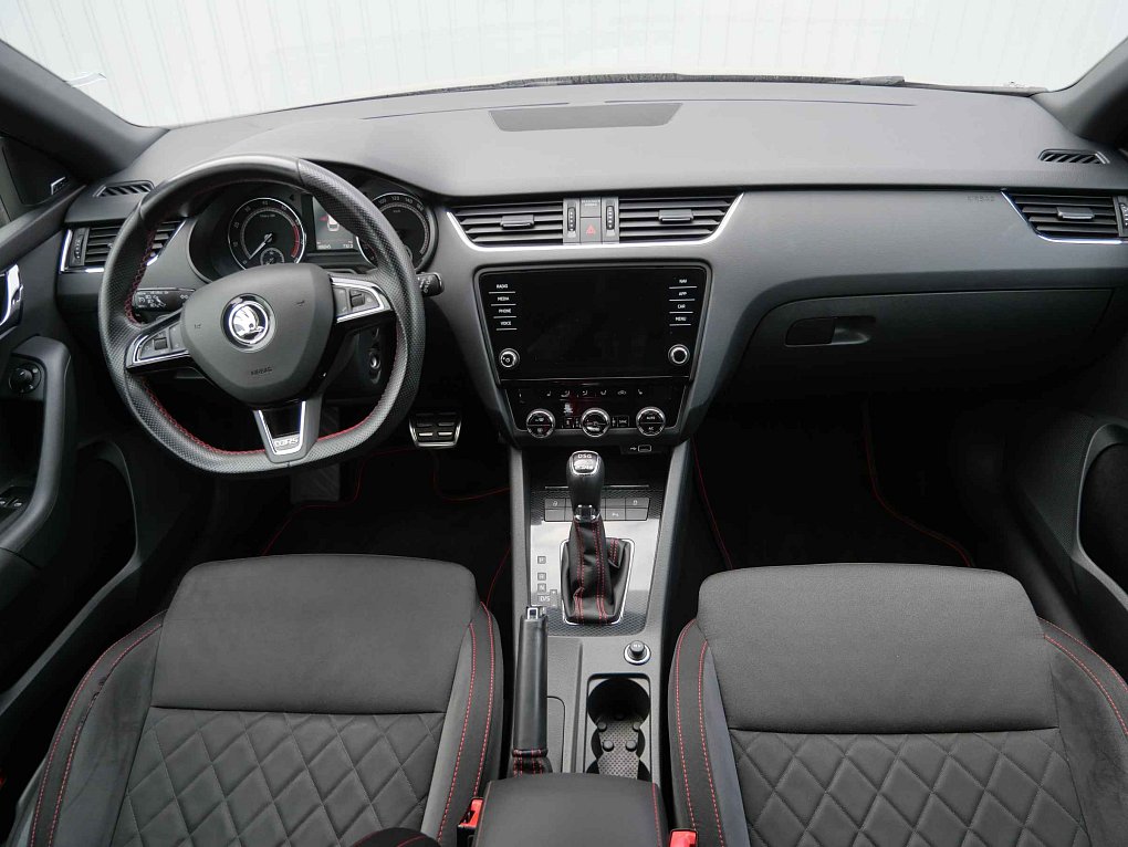 Škoda Octavia III 2.0 TSI RS