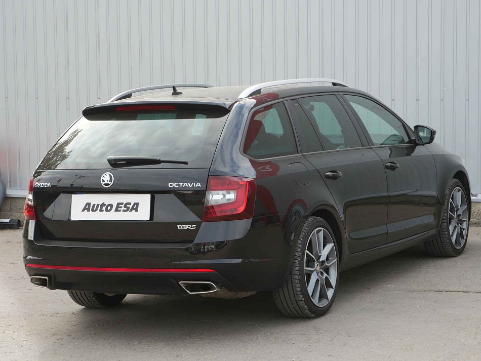 Škoda Octavia III 2.0 TSI RS