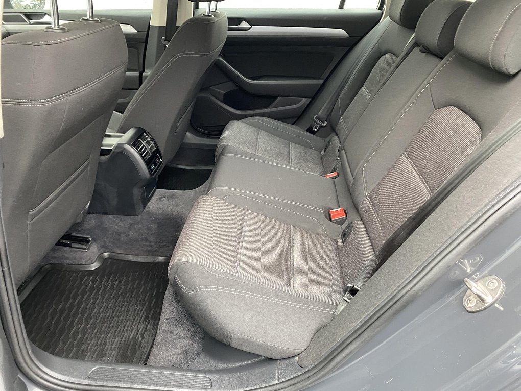 Volkswagen Passat 1.6 TDi Comfortline