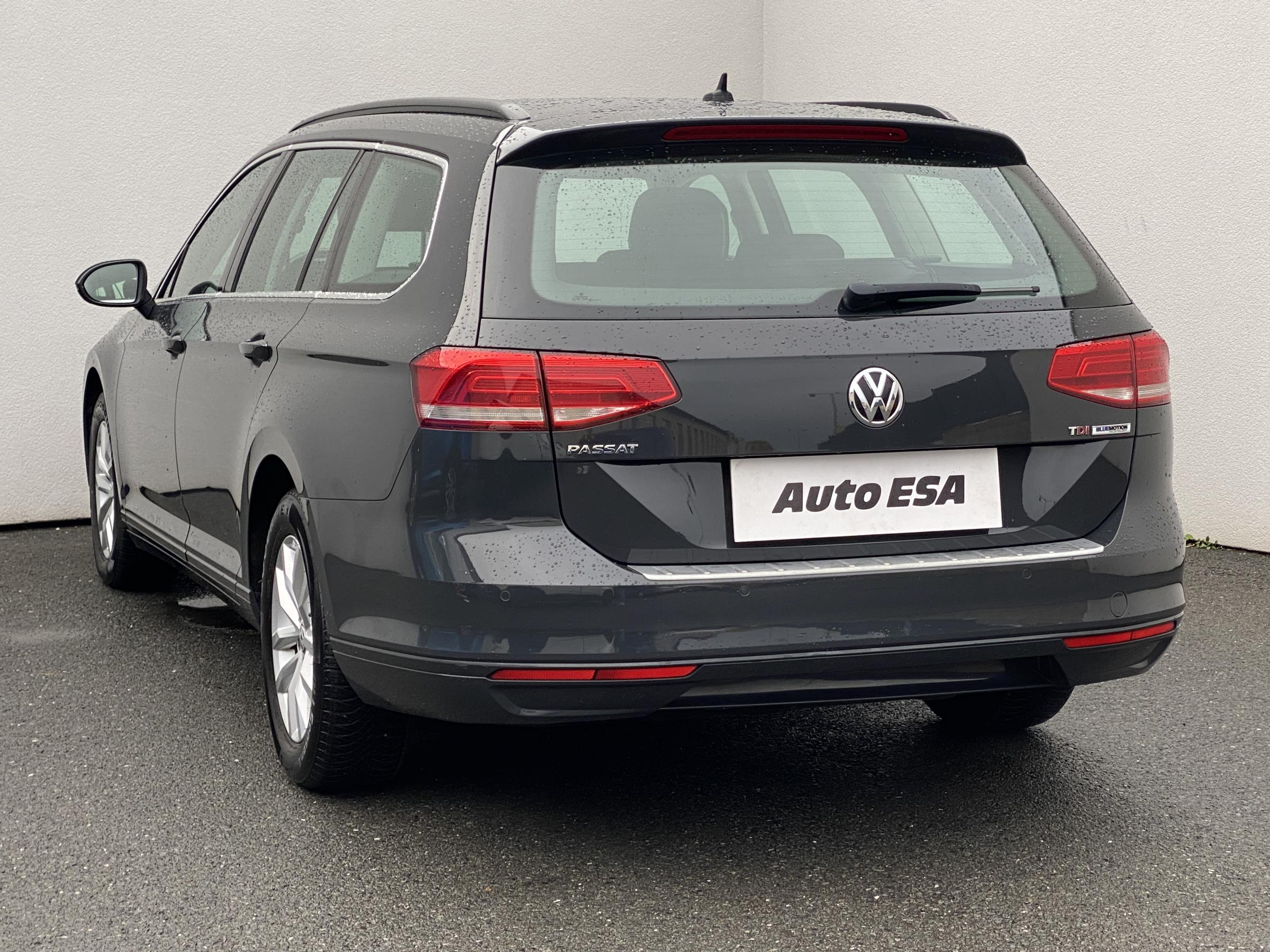Volkswagen Passat, 2015 - pohled č. 6