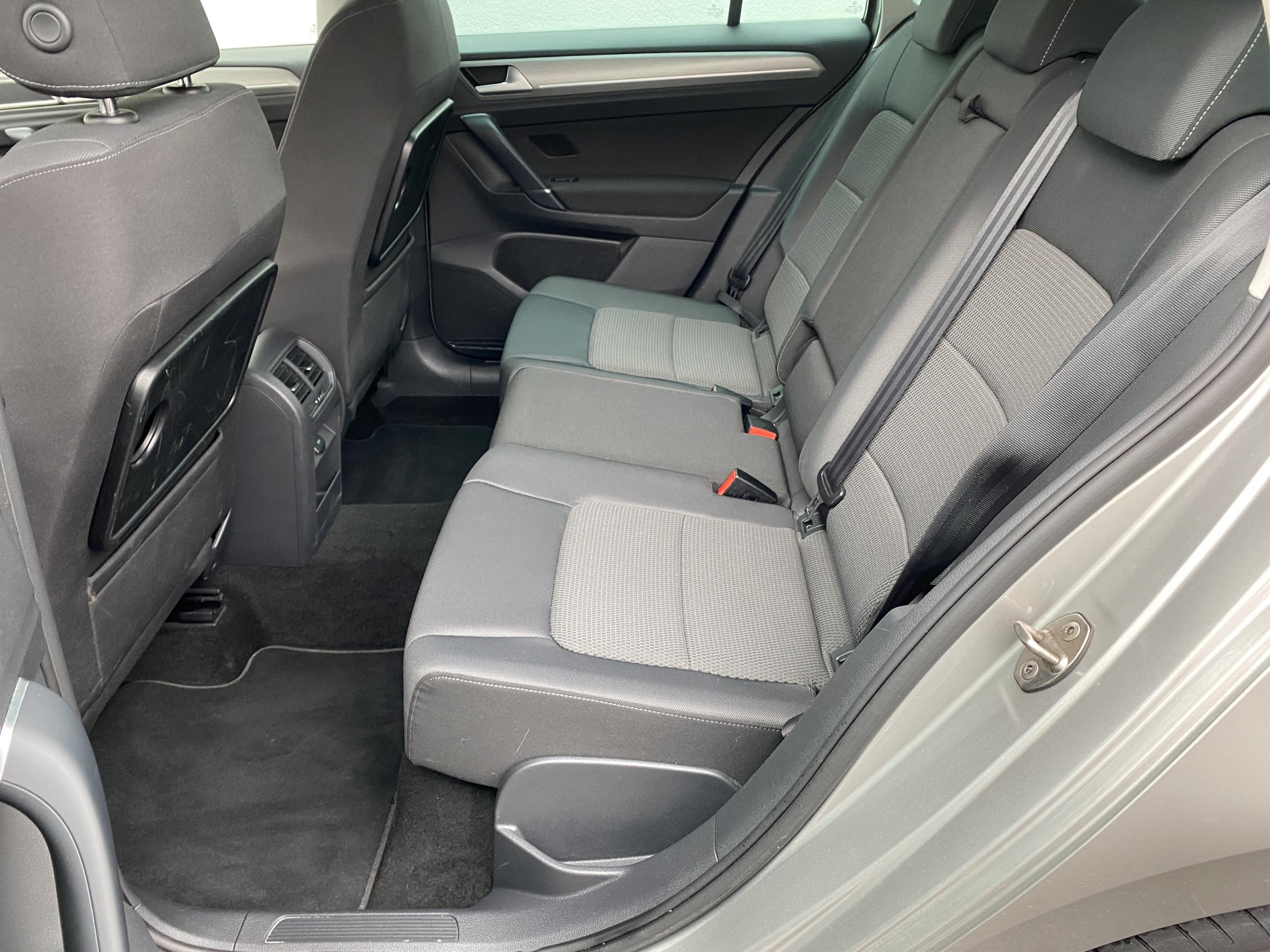 Volkswagen Sportsvan, 2015 - pohled č. 10