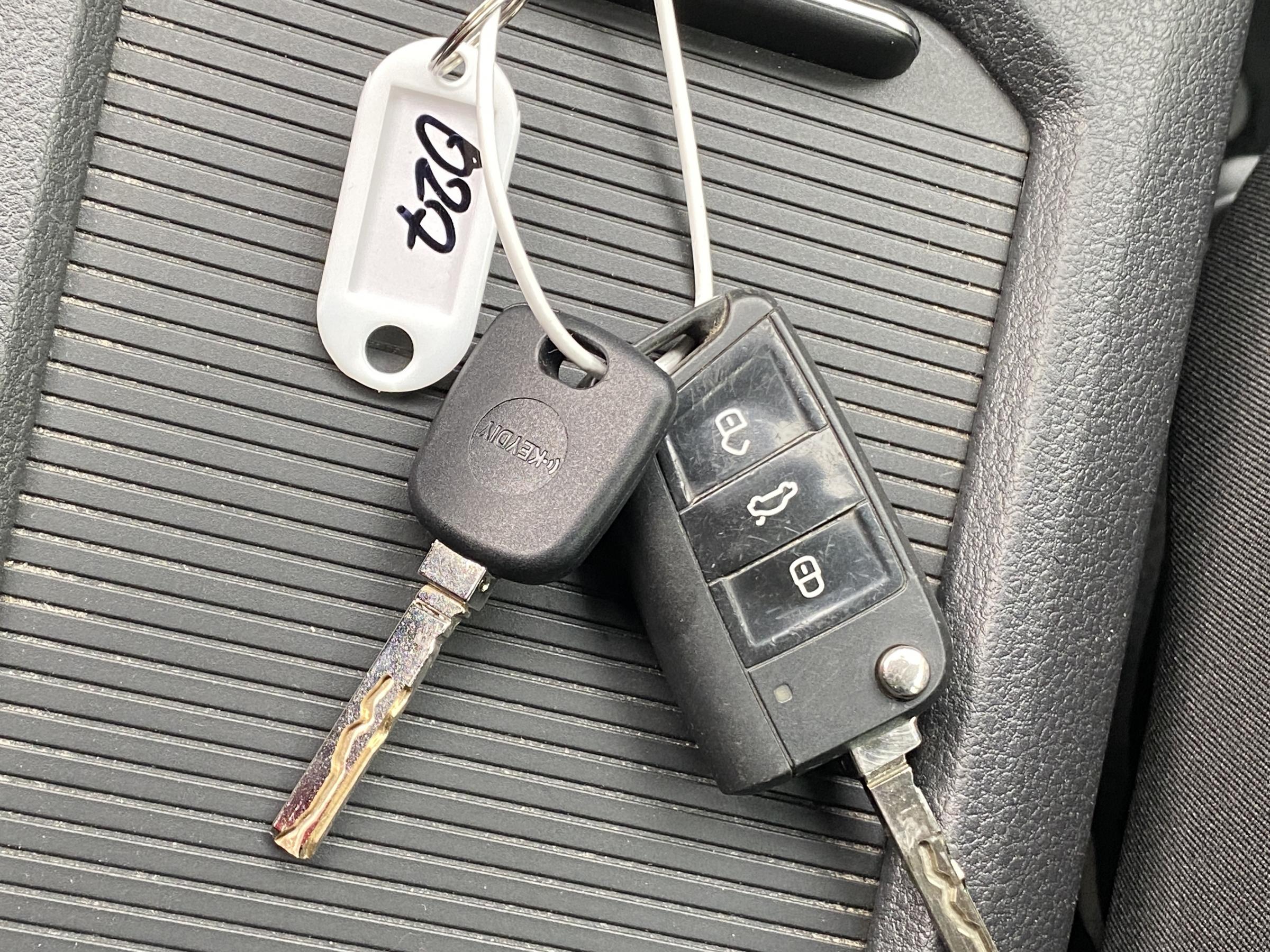 Volkswagen Sportsvan, 2015 - pohled č. 18