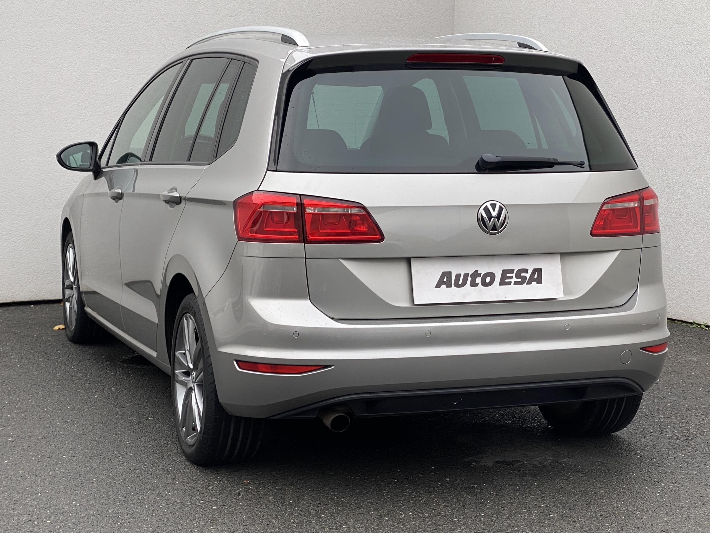 Volkswagen Sportsvan, 2015 - pohled č. 6