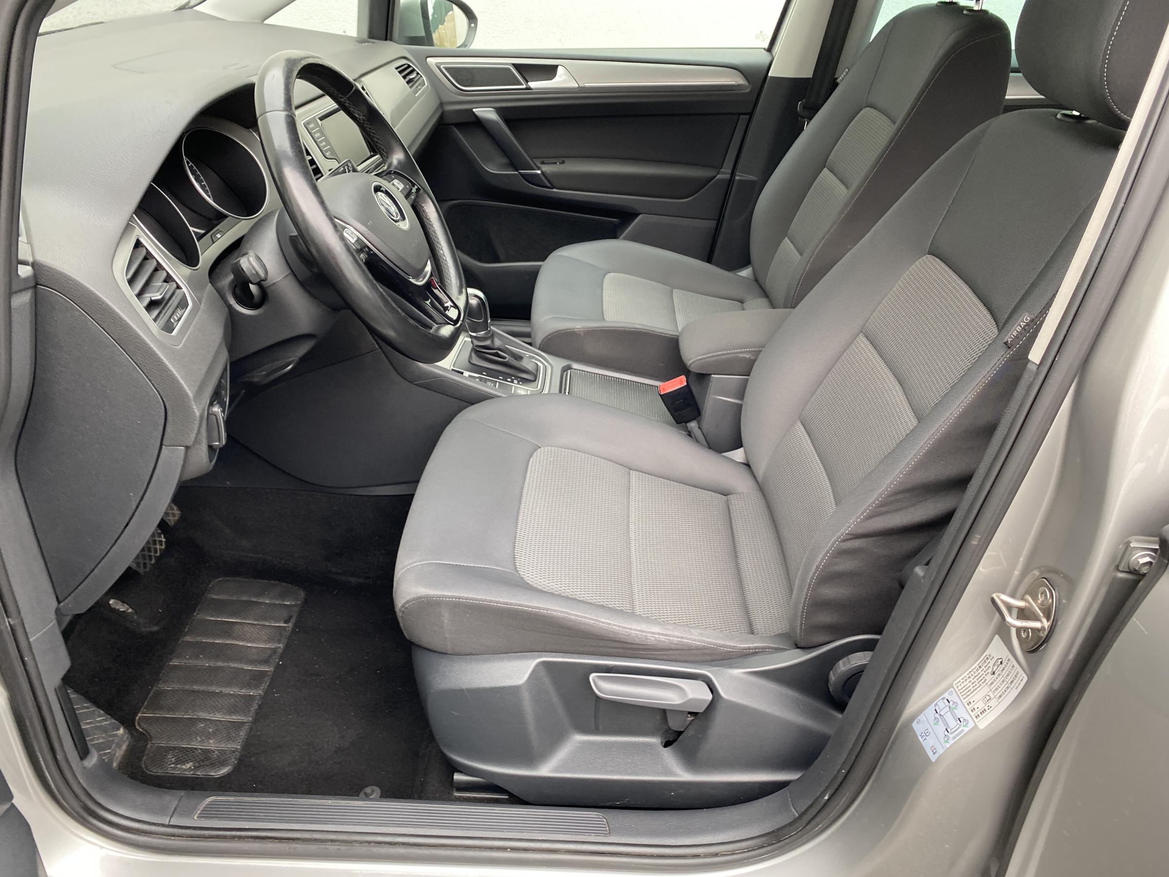 Volkswagen Sportsvan, 2015 - pohled č. 9