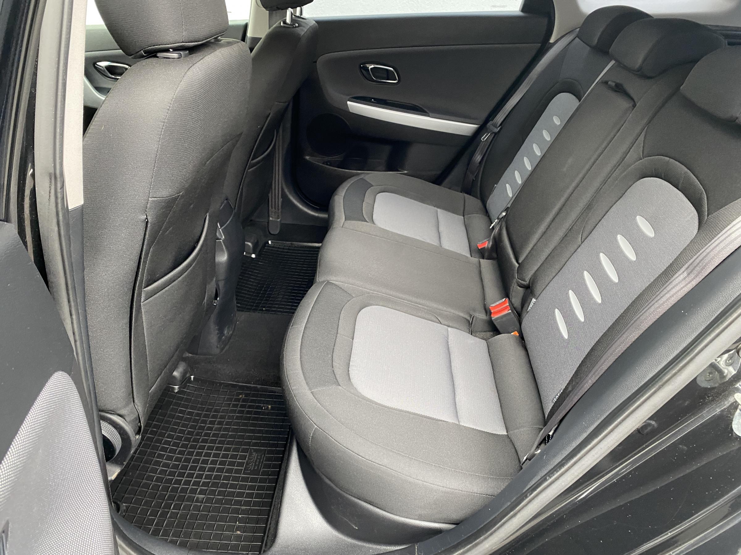 Kia Cee´d, 2014 - pohled č. 10