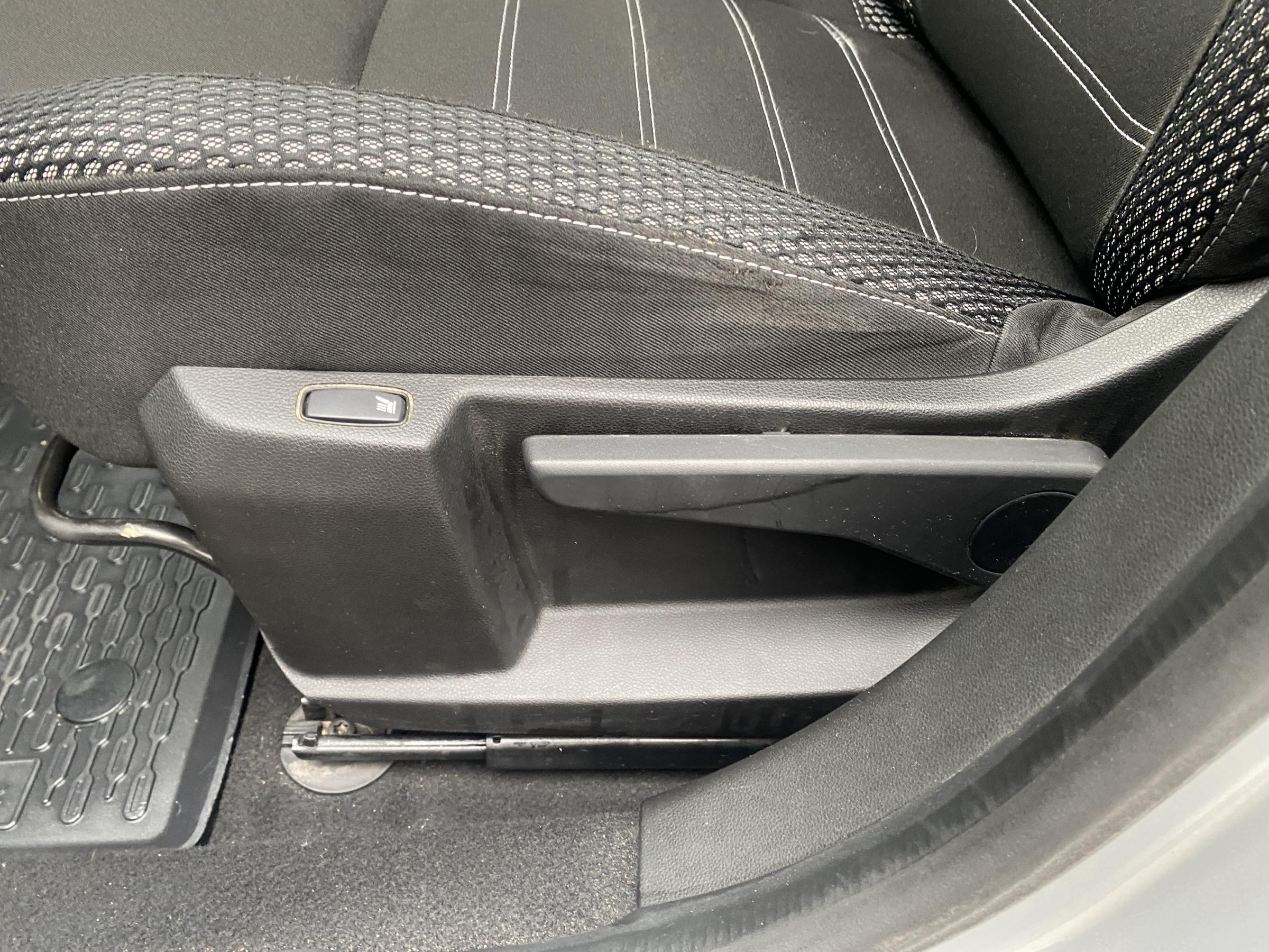 Dacia Duster, 2018 - pohled č. 14