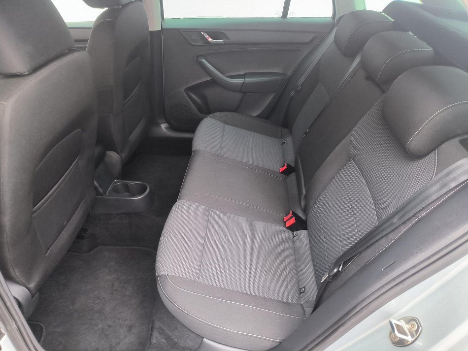 Škoda Rapid 1.6 TDi Elegance