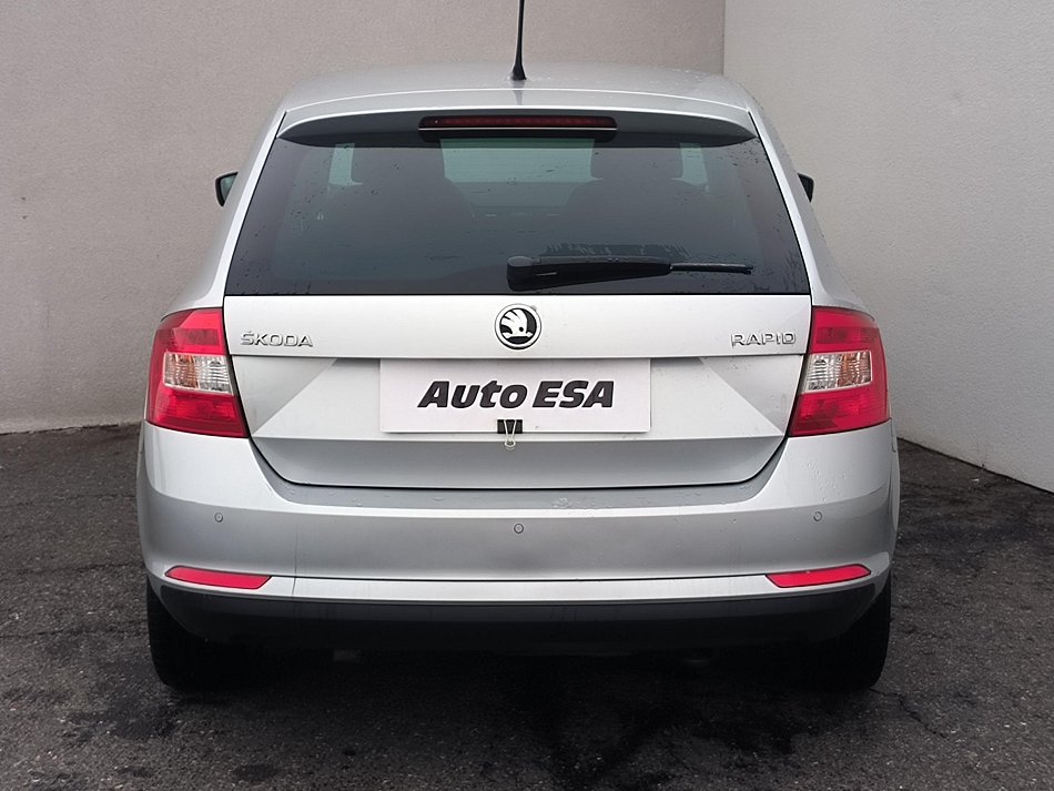 Škoda Rapid 1.6 TDi Elegance