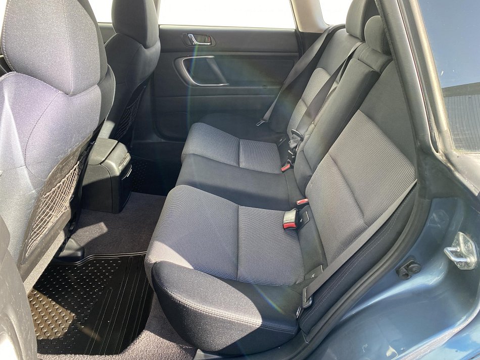 Subaru Legacy 2.0i  4x4