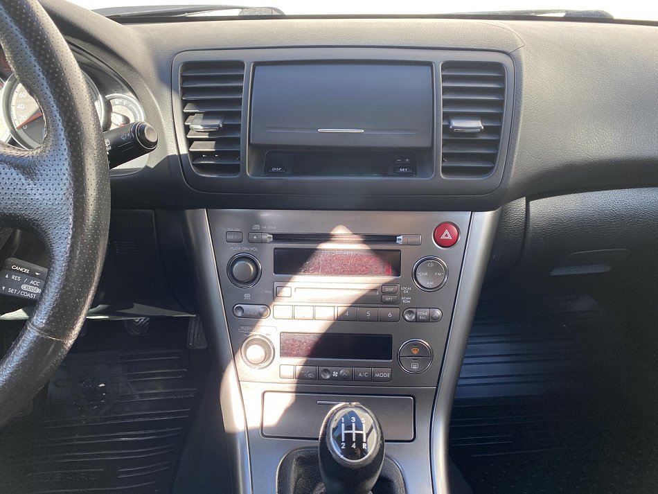 Subaru Legacy 2.0i  4x4