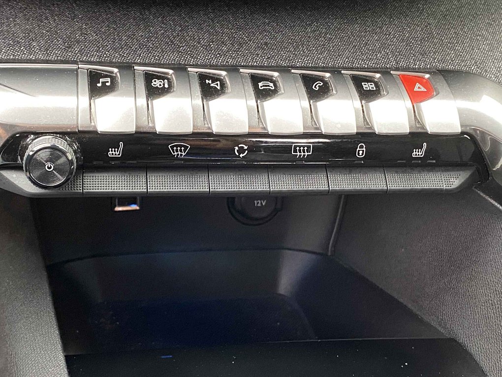 Peugeot 5008 1.2 PT Crossway