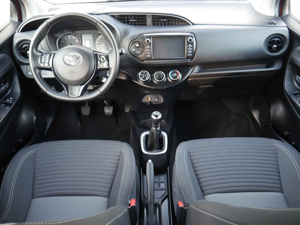 Toyota Yaris 1.5i 