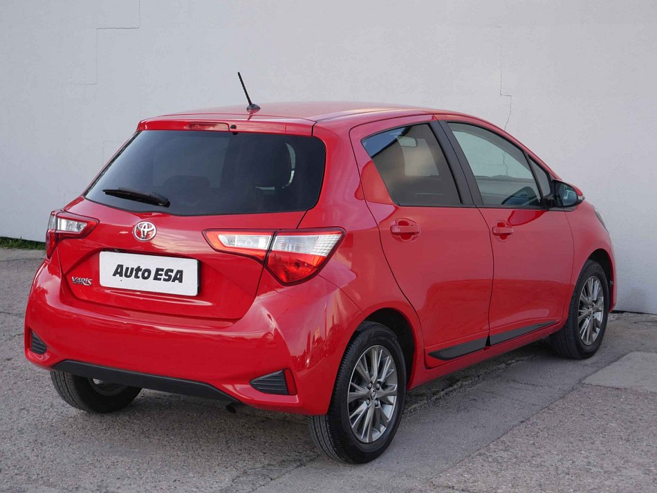 Toyota Yaris 1.5i 