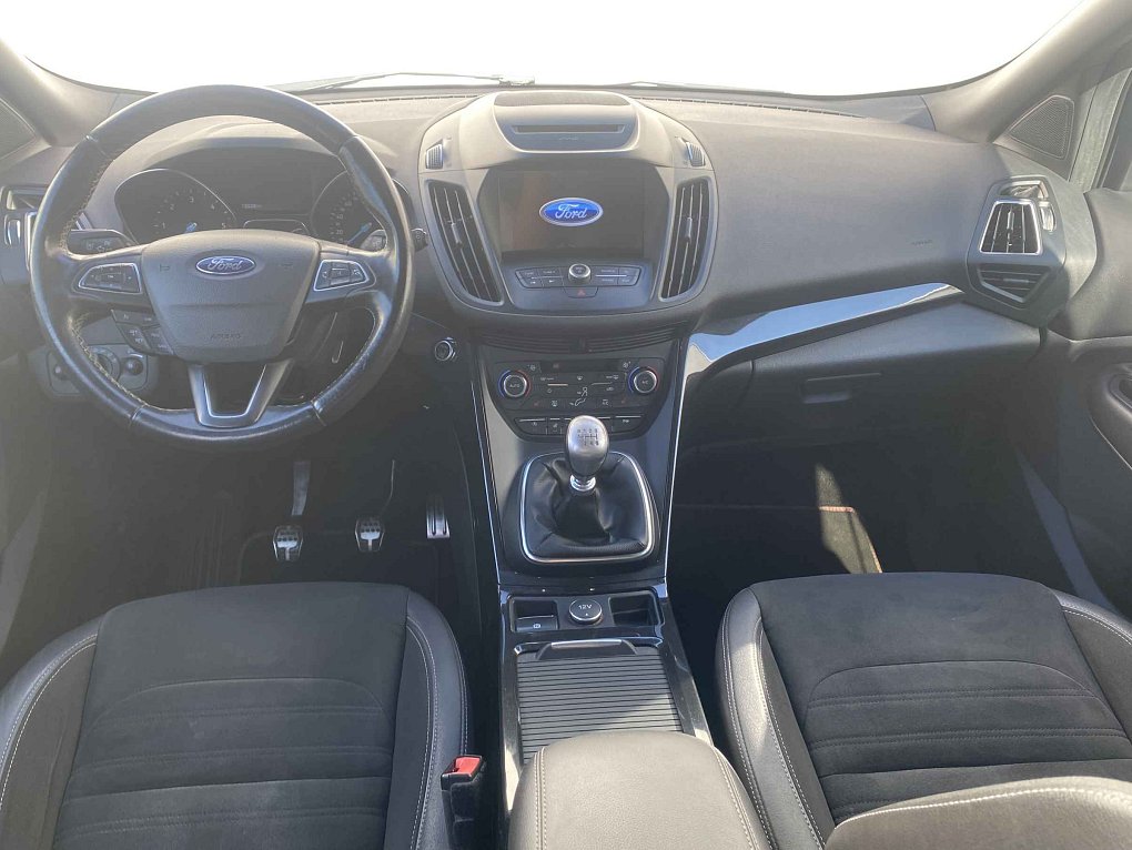 Ford Kuga 2.0 TDCi ST-Line