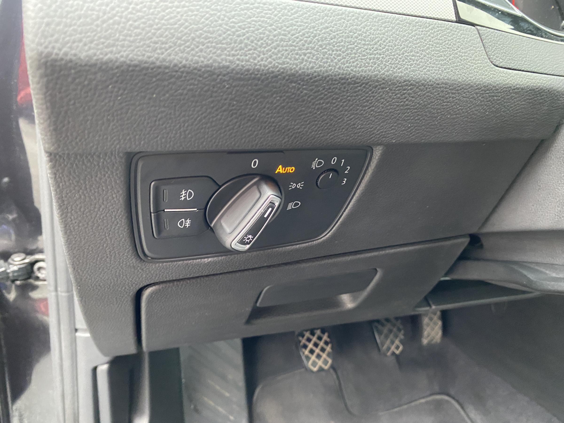 Volkswagen Passat, 2016 - pohled č. 18