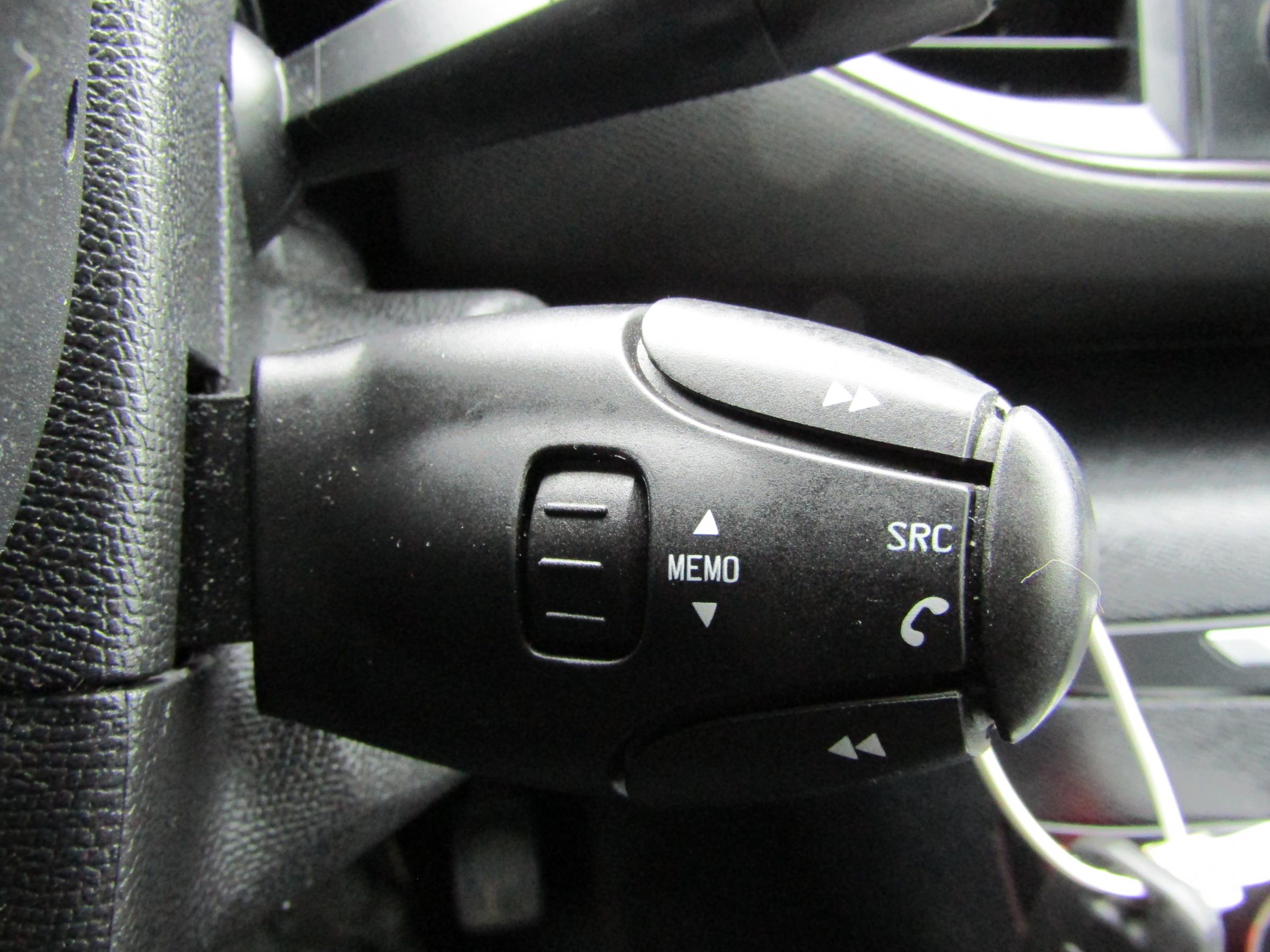 Peugeot 308, 2016 - pohled č. 19