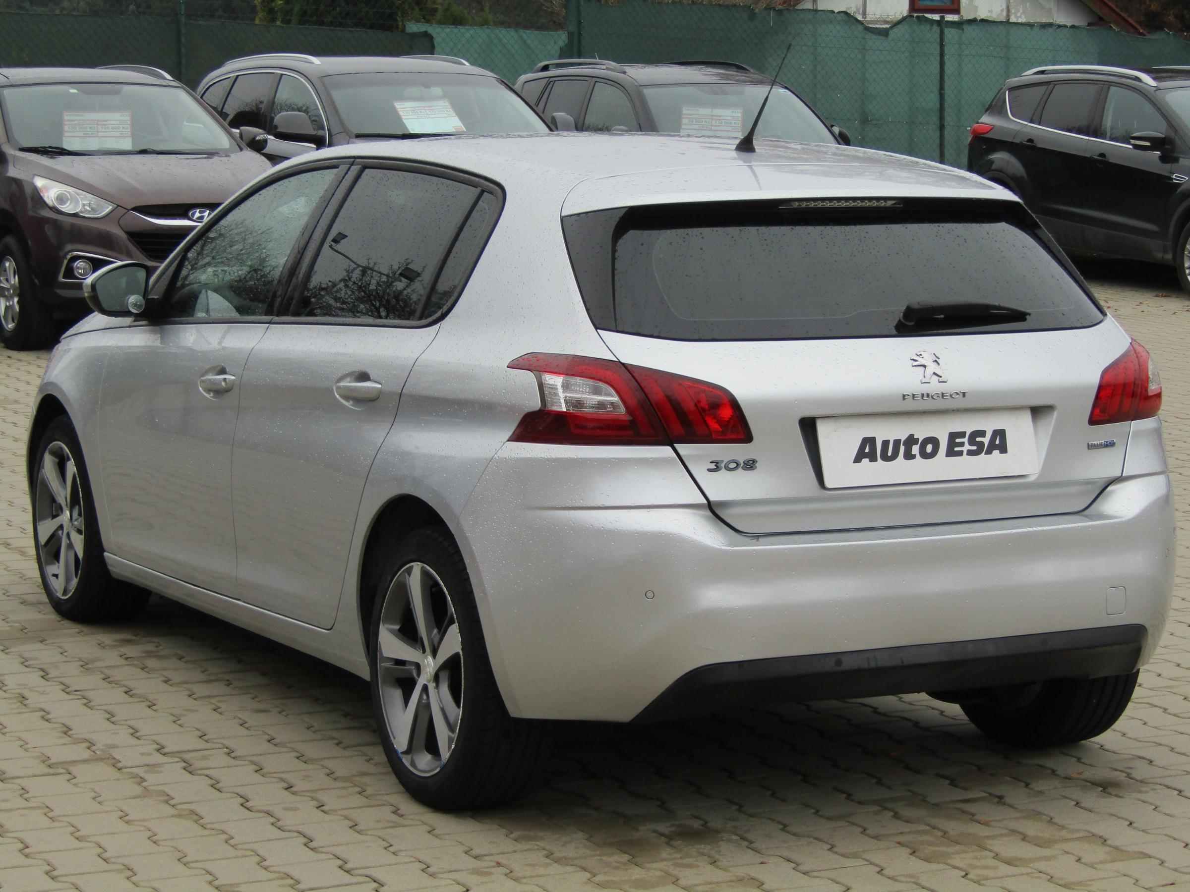 Peugeot 308, 2016 - pohled č. 6