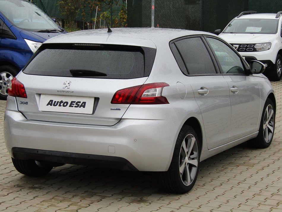 Peugeot 308 1.6 HDi 