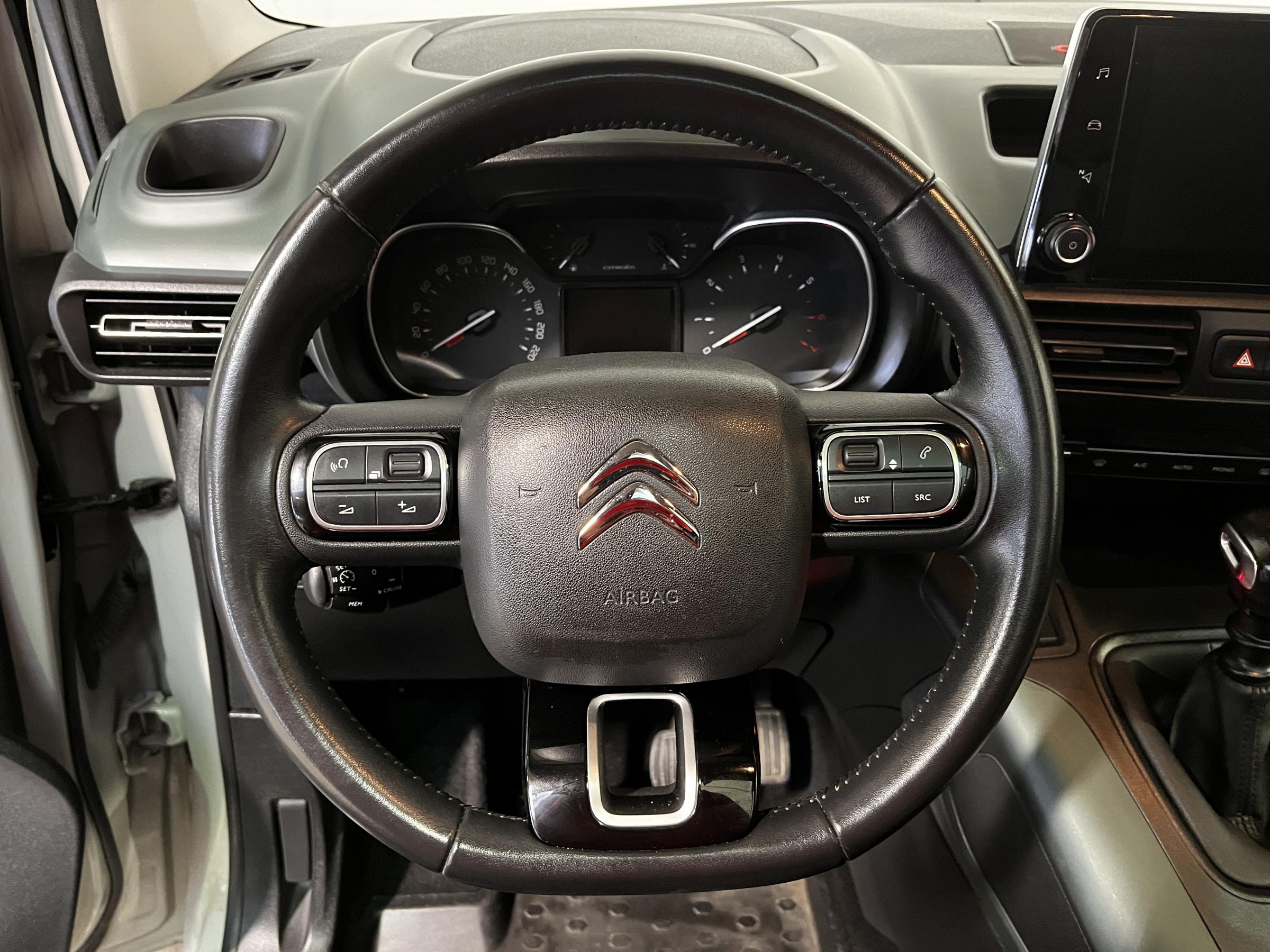 Citroën Berlingo, 2019 - pohled č. 16