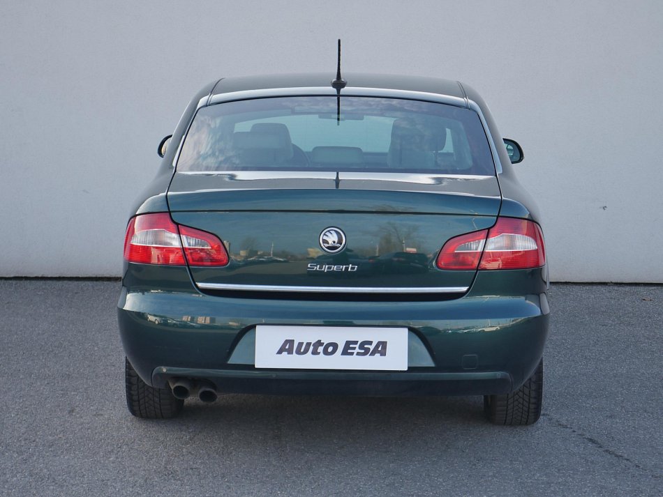Škoda Superb II 2.0TDi Elegance 4x4