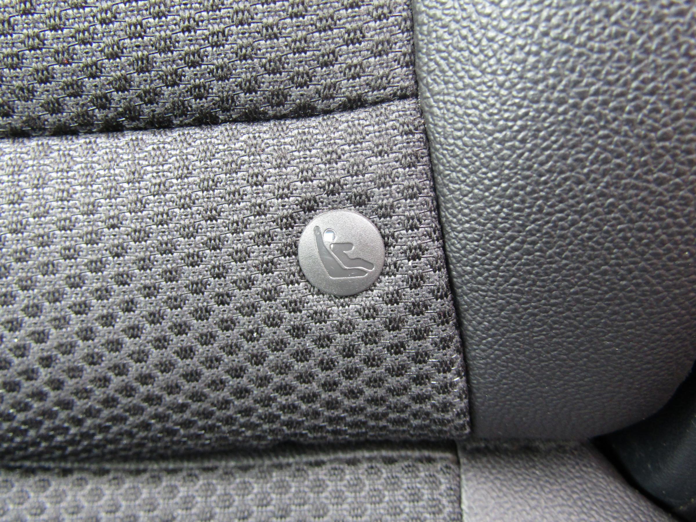 Hyundai ix35, 2015 - pohled č. 20