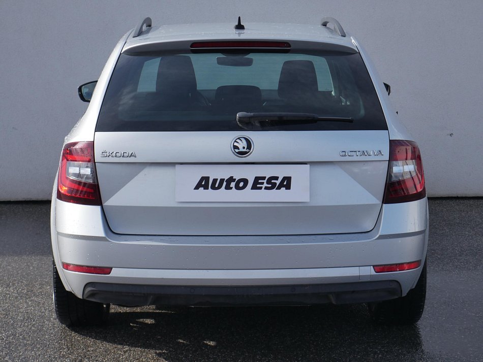 Škoda Octavia III 2.0 TDi Clever