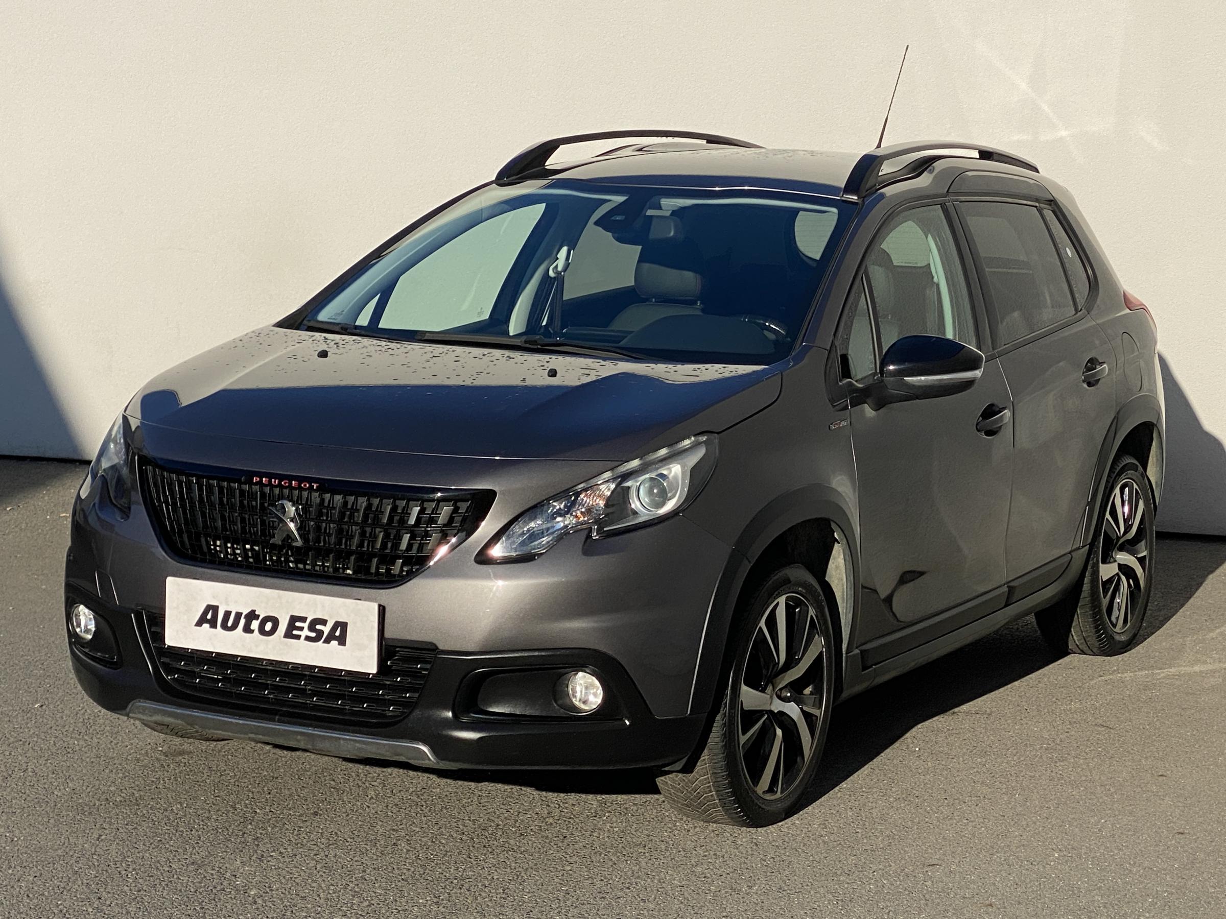 Peugeot 2008, 2017 - pohled č. 3