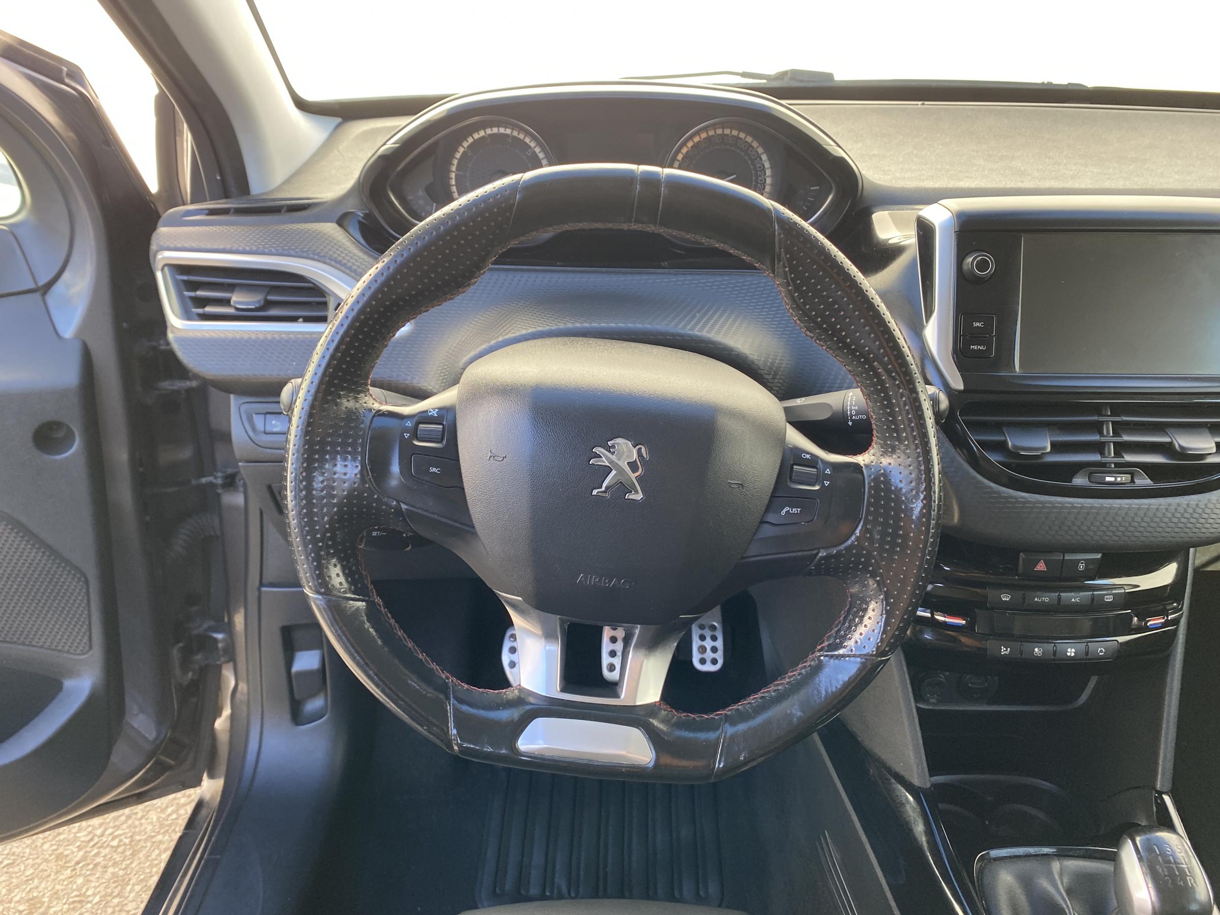 Peugeot 2008, 2017 - pohled č. 9