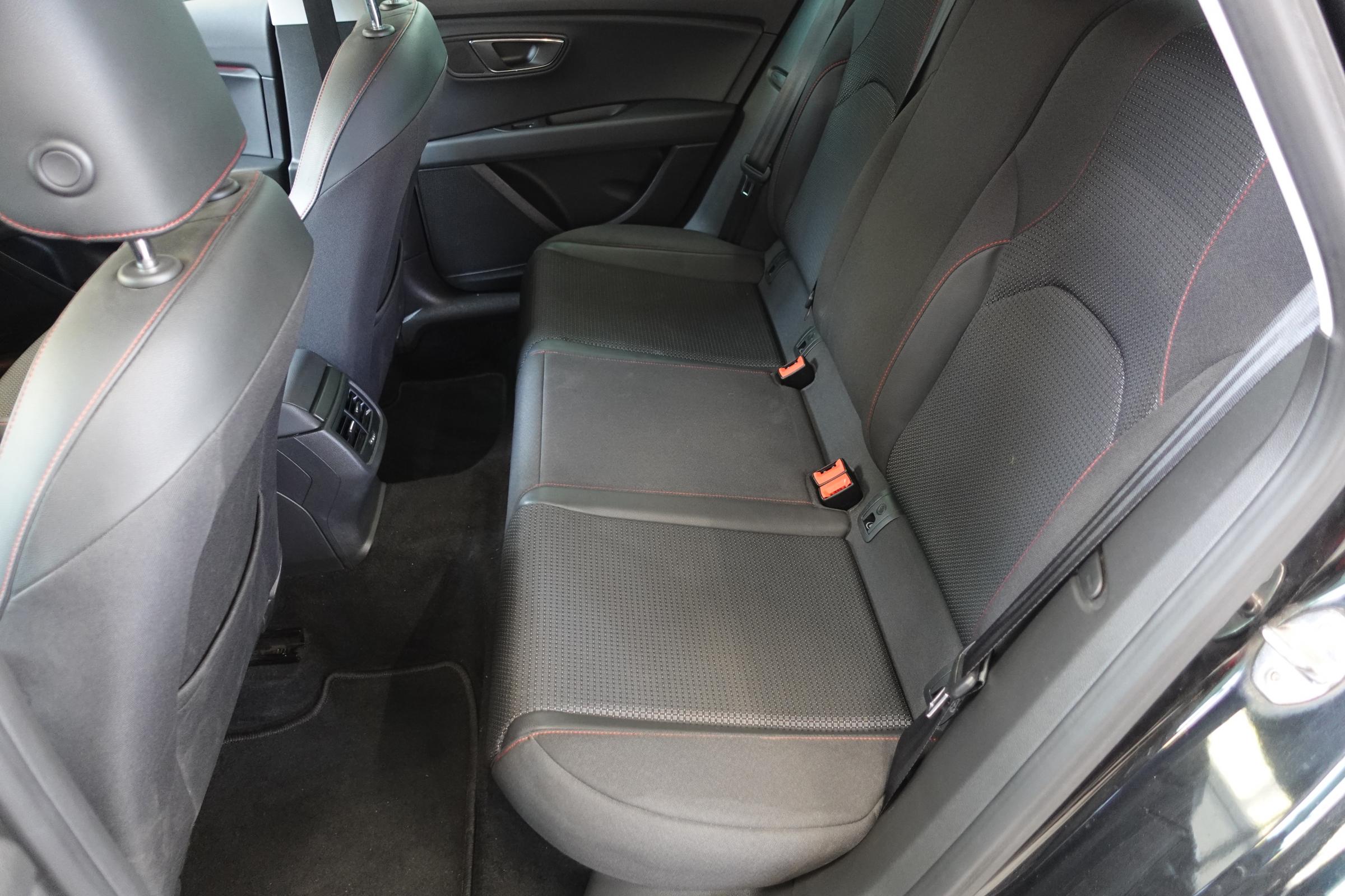 Seat Leon, 2016 - pohled č. 10