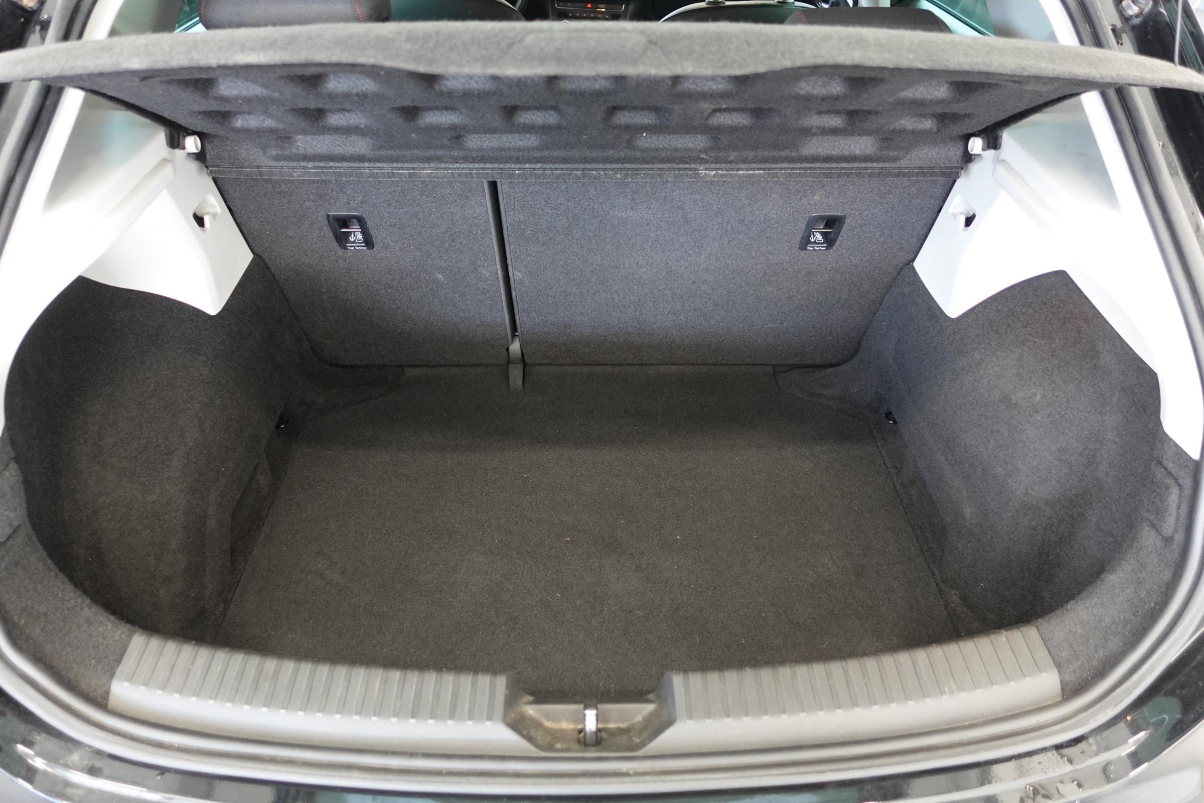 Seat Leon, 2016 - pohled č. 7