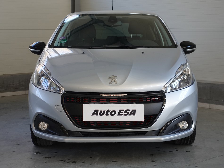 Peugeot 208 1.2PT GT Line