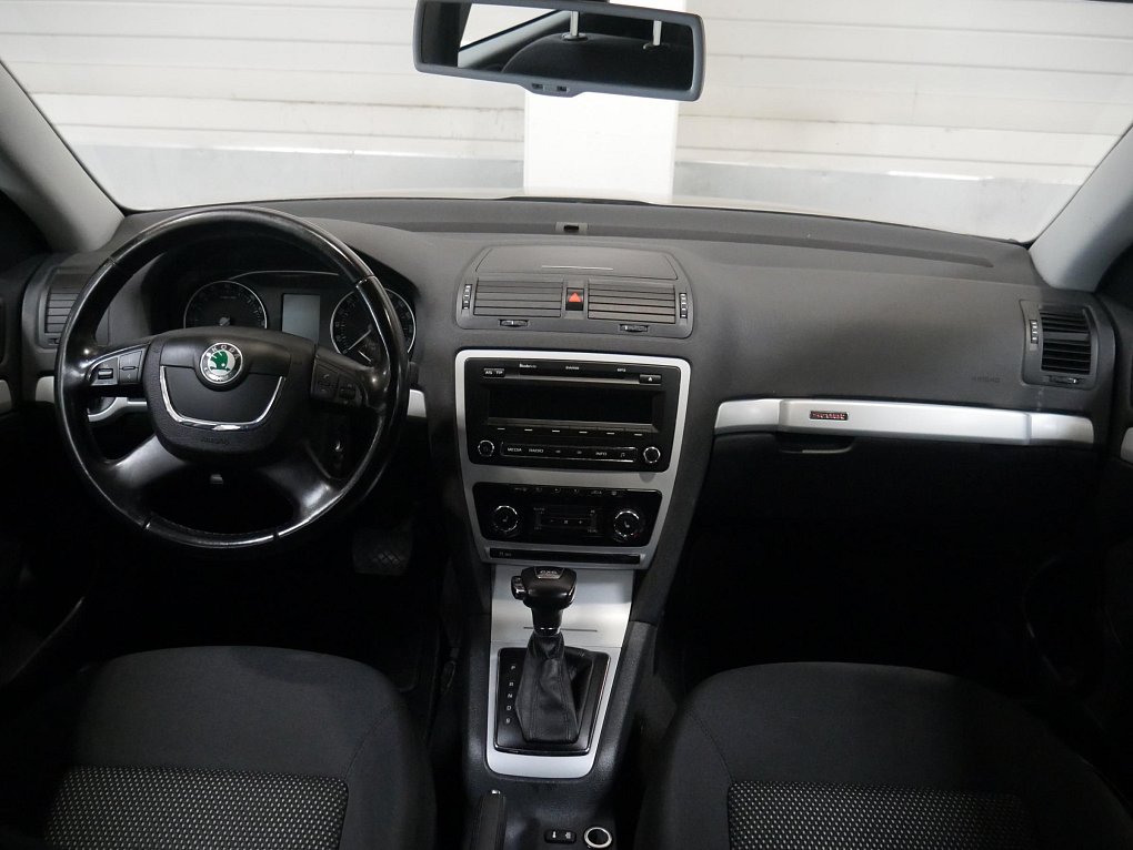 Škoda Octavia II 2.0 TDi Scout 4x4