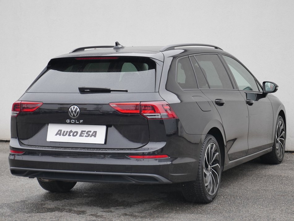 Volkswagen Golf 1.5TSi Life