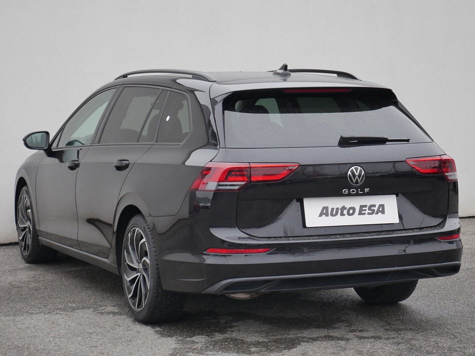 Volkswagen Golf 1.5TSi Life